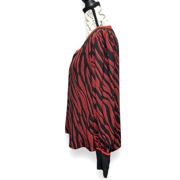 Express S Red Black Zebra Print V-Neck Blouse Long Sleeve Button Cuff Top Y2K - Picture 3 of 11